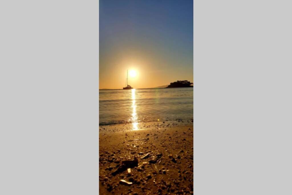 Face Mer Entre Plage Et Marina Bormes-les-Mimosas Eksteriør bilde