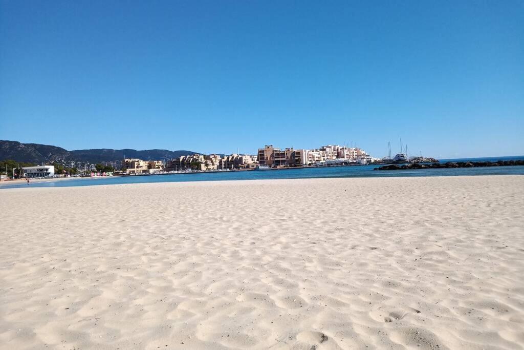 Face Mer Entre Plage Et Marina Bormes-les-Mimosas Eksteriør bilde