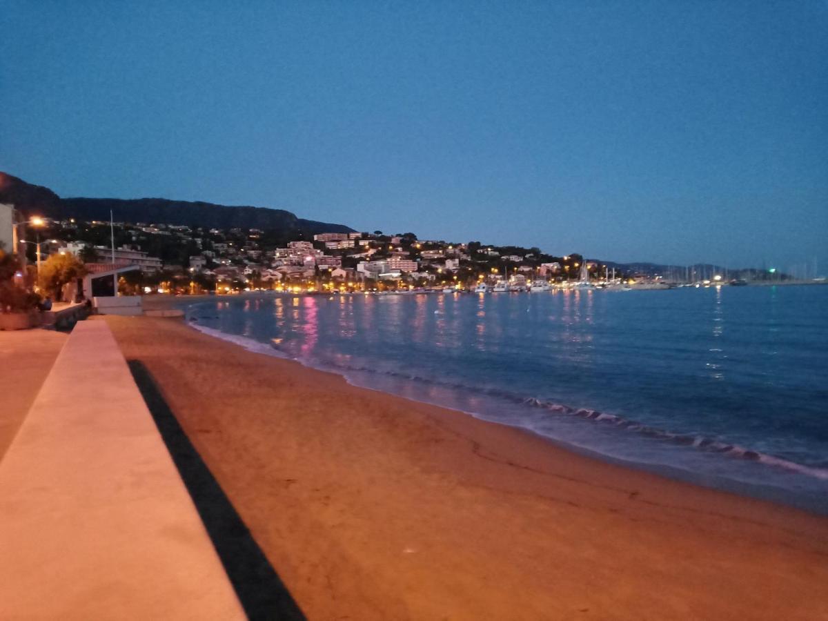 Face Mer Entre Plage Et Marina Bormes-les-Mimosas Eksteriør bilde